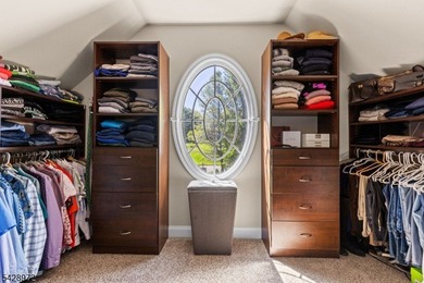 Beautifully updated and designed for the way today's buyers want - photo 25