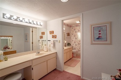 3 Bedroom, 3 Bath lakefront condo in Regatta Bay Condominiums at - photo 28