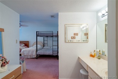 3 Bedroom, 3 Bath lakefront condo in Regatta Bay Condominiums at - photo 32