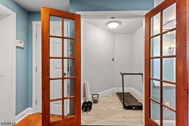Beautifully updated and designed for the way today's buyers want - photo 34
