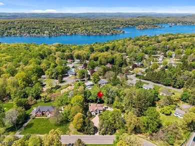 Beautifully updated and designed for the way today's buyers want - photo 44