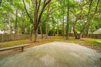 Discover this wonderful three-bedroom, two-bathroom brick ranch - photo 45