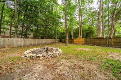 Discover this wonderful three-bedroom, two-bathroom brick ranch - photo 47