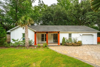Discover this wonderful three-bedroom, two-bathroom brick ranch - photo 50
