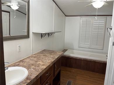 695 S Vista - Double wide manufactured home with large primary - photo 7
