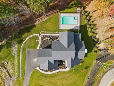 A rare coastal offering in the heart of Newington, New Hampshire - photo 1