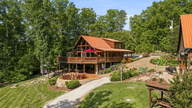 Beautiful Lakefront Retreat with Private Dock - photo 2
