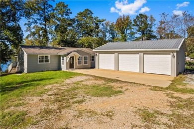 Lake Home For Sale in Boyce, Louisiana