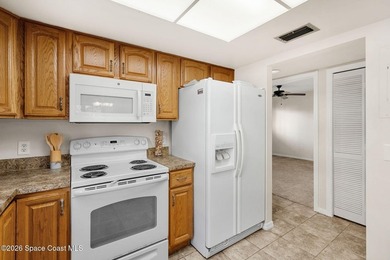 WELCOME TO YOUR DREAM RIVERFRONT COMMUNITY CONDOMINIUM! This - photo 9