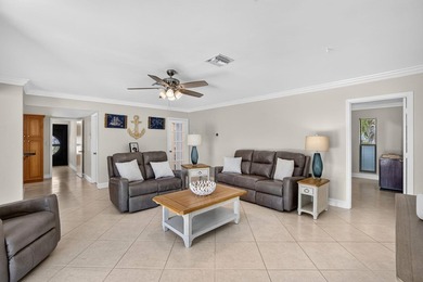 MOVE-IN READY! Rare waterfront retreat on a quiet cul-de-sac in - photo 24