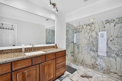 MOVE-IN READY! Rare waterfront retreat on a quiet cul-de-sac in - photo 27