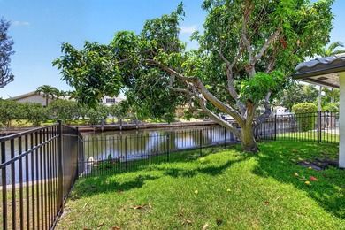 MOVE-IN READY! Rare waterfront retreat on a quiet cul-de-sac in - photo 48