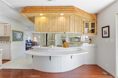 Welcome home to this charming and inviting 2-bedroom, 2-bath - photo 16