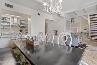Tucked away on the charming and distinctive Father Ryan Avenue - photo 20
