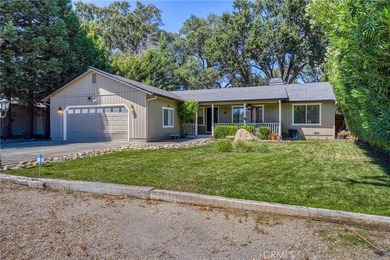 Tucked at the end of a quiet court, this spacious single-level - photo 2