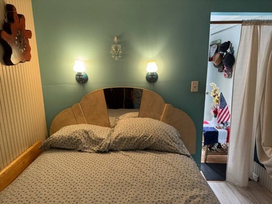 This Spacious 2 Bedroom, 1 Bath Home is located in Holiday - photo 9