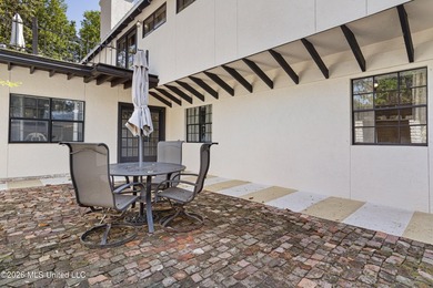 Tucked away on the charming and distinctive Father Ryan Avenue - photo 44