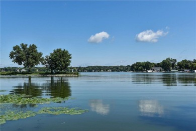 Lake Condo For Sale in Mound, Minnesota