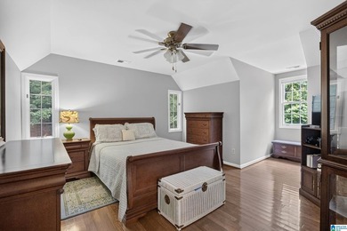 *PARADISE IN CALERA* Escape to the perfect blend of comfort - photo 11