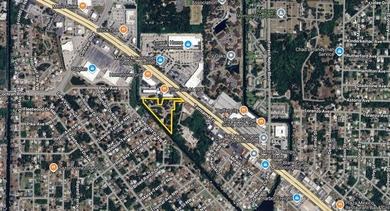 Located directly on the highly traveled Tamiami Trail (U.S. 41) - photo 2