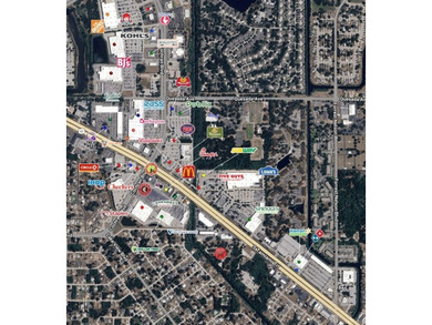 Located directly on the highly traveled Tamiami Trail (U.S. 41) - photo 5