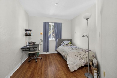 Beautiful 2-story townhome in gated community with resort style - photo 23