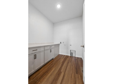 Gorgeous new-build 2BR/2BA zero-entry ranch condominium near - photo 25