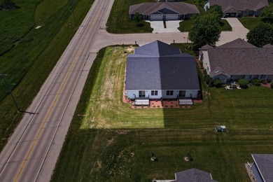Gorgeous new-build 2BR/2BA zero-entry ranch condominium near - photo 37