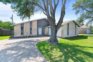 Discover your new home at 1620 Memorial Pkwy in Portland, TX - photo 1