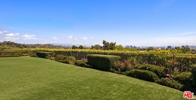 Perched in the premier Palisades Riviera enclave, this - photo 46