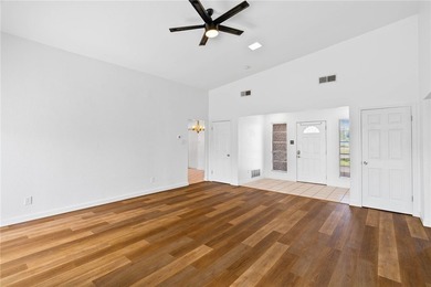 Discover your new home at 1620 Memorial Pkwy in Portland, TX - photo 8