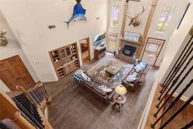 Welcome to your waterfront retreat on world-renowned Lake Fork - photo 4