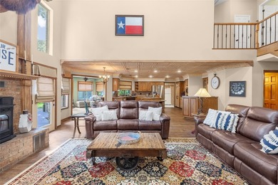 Welcome to your waterfront retreat on world-renowned Lake Fork - photo 8