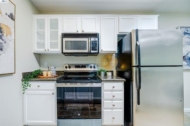 Move-in-ready 1-bed, 1-bath condo located in the well-maintained - photo 15