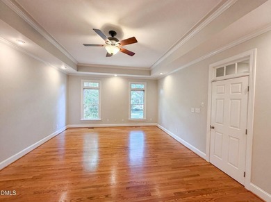 Classic all-brick elegance meets timeless interior craftsmanship - photo 6