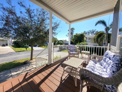 A fabulous open concept floor plan allowing sunlight to flow - photo 5