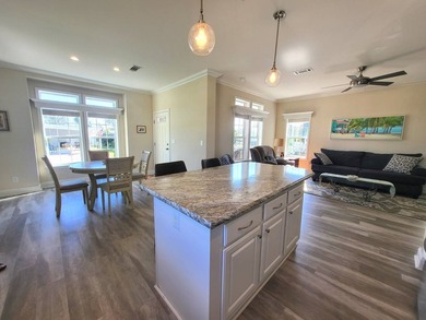A fabulous open concept floor plan allowing sunlight to flow - photo 7