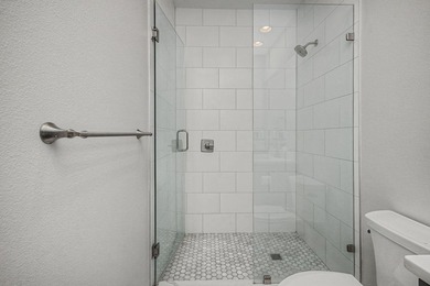 SELLER OFFERING $5,000 CREDIT TOWARD BUYER'S CLOSING COSTS!!! - photo 42