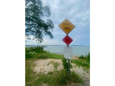 Beautiful Turn Key Home w/ Access to Lake Macatawa! Welcome to - photo 42