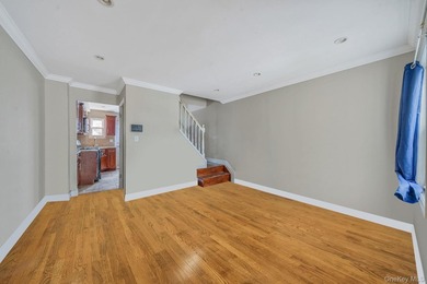 2-bedroom, 2-bathroom home featuring a kitchen and comfortable - photo 5
