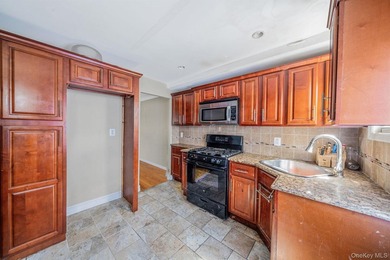 2-bedroom, 2-bathroom home featuring a kitchen and comfortable - photo 8