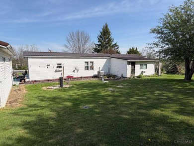 Mobile Home situated on 3 Lots in the Rocky Fork Lake Area- - photo 7
