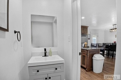 Welcome to 85 E Legacy Drive! Built in 2022, this immaculate - photo 15