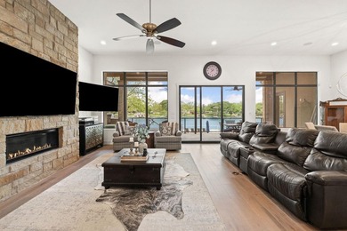 Life is better on Lake LBJ! This stylish custom-built lake house - photo 18