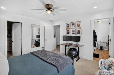 Welcome to 85 E Legacy Drive! Built in 2022, this immaculate - photo 26