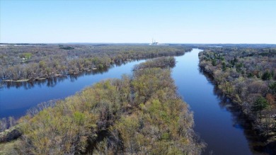 Wisconsin River - Columbia County Home For Sale in Poynette Wisconsin
