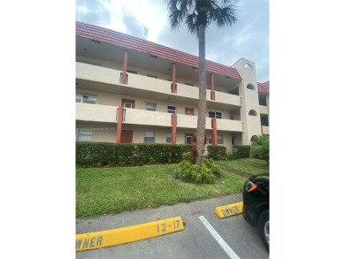 Lake Condo For Sale in Sunrise, Florida