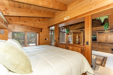This luxury 4BR/3BA custom estate near Land O'Lakes sits on 14 - photo 18