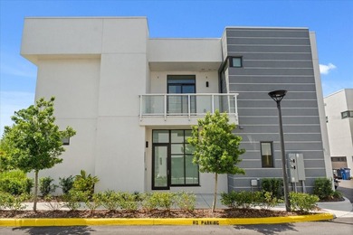 Lake Killarney - Orange County Townhome/Townhouse For Sale in Winter Park Florida