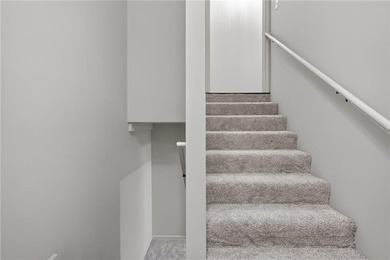 Welcome to Lake Pointe Villas in beautiful Lawrence, Kansas - photo 32